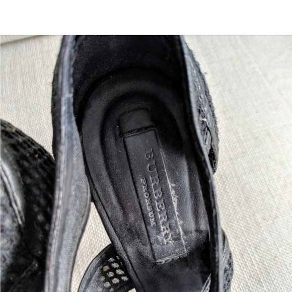 Burberry heels - Picture 4 of 5